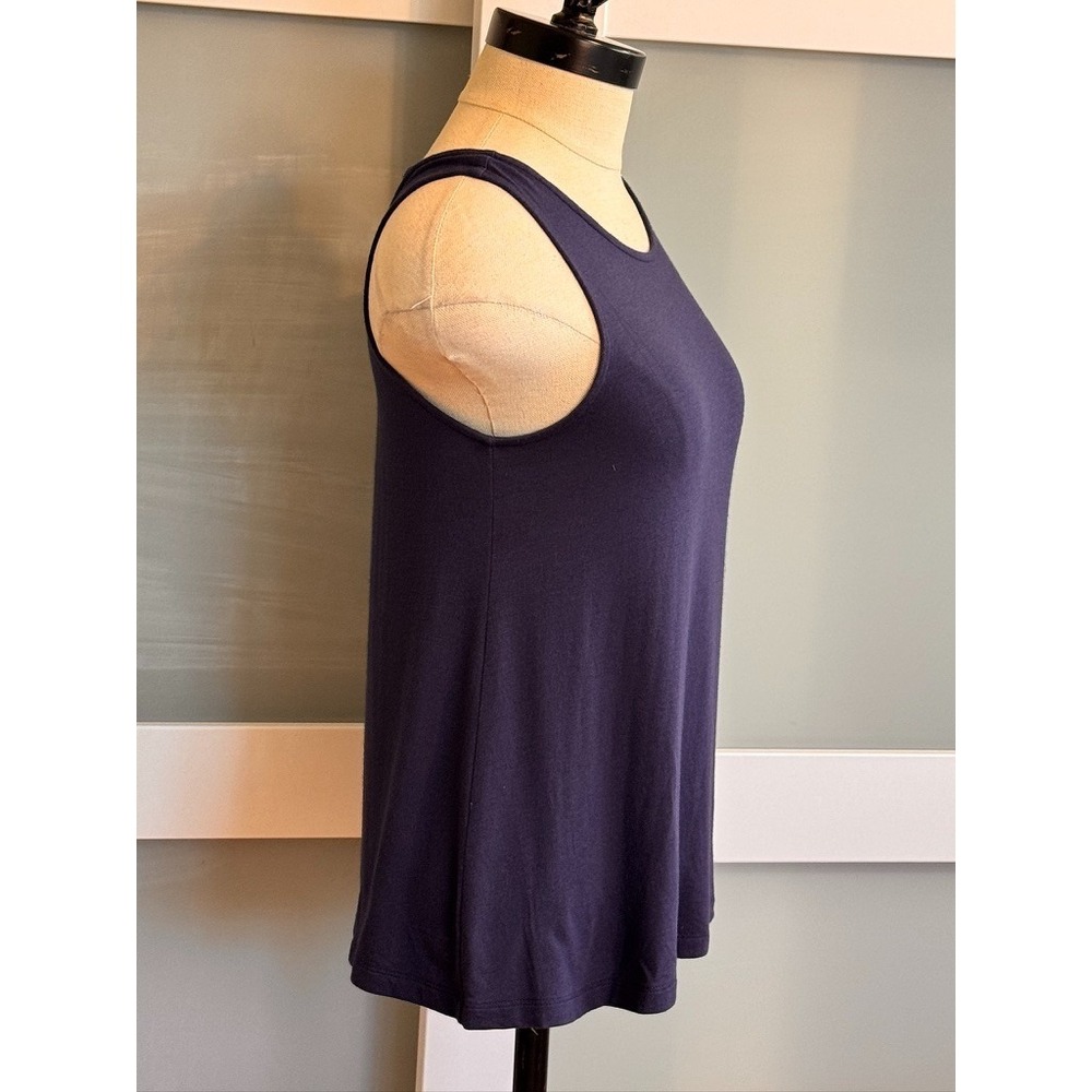 Lilly Pulitzer KRISTEN TOP Lapis Navy Blue XS Tank Cris Cross Summer Travel Sun - Picture 12 of 12
